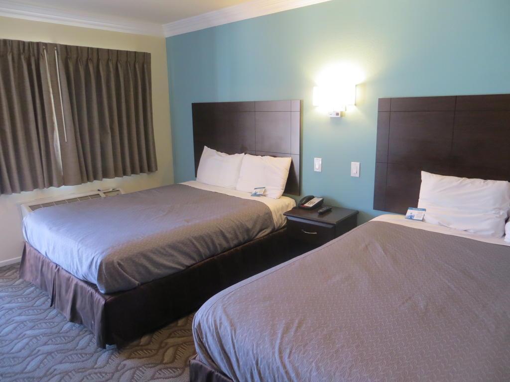 Rodeway Inn & Suites Inglewood Buitenkant foto